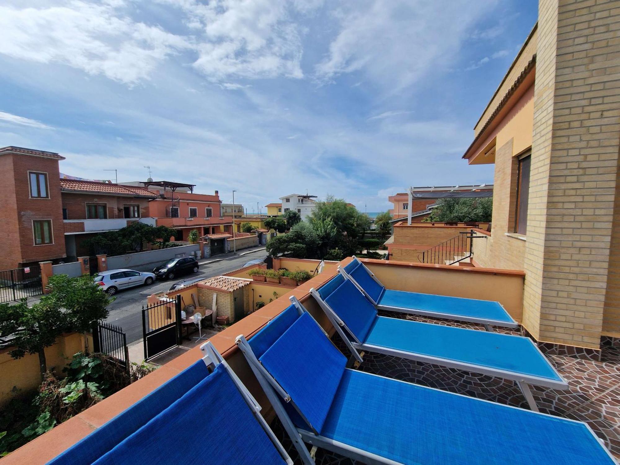 Appartement Vista Mare House à Fiumicino Extérieur photo